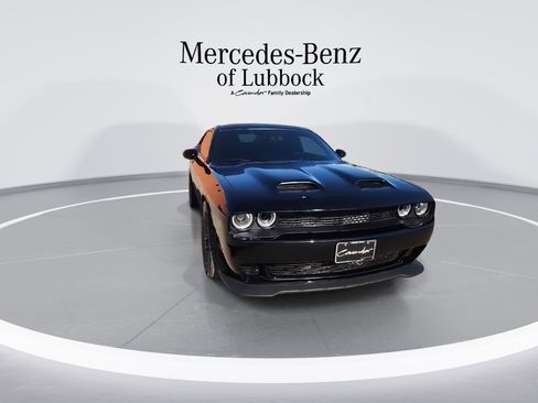 Used 2022 Dodge Challenger SRT Hellcat Redeye image 3