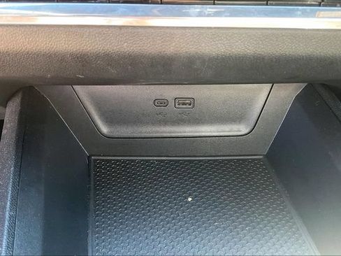 Used 2025 Chevrolet Equinox LT w/ Convenience Package II AWD/4WD image 16