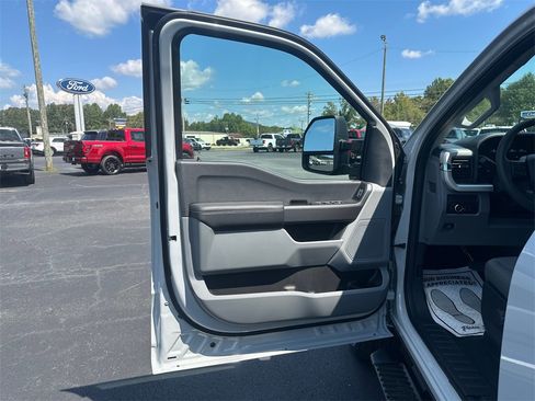 New 2026 Ford F250 XL w/ STX Appearance Package image 16