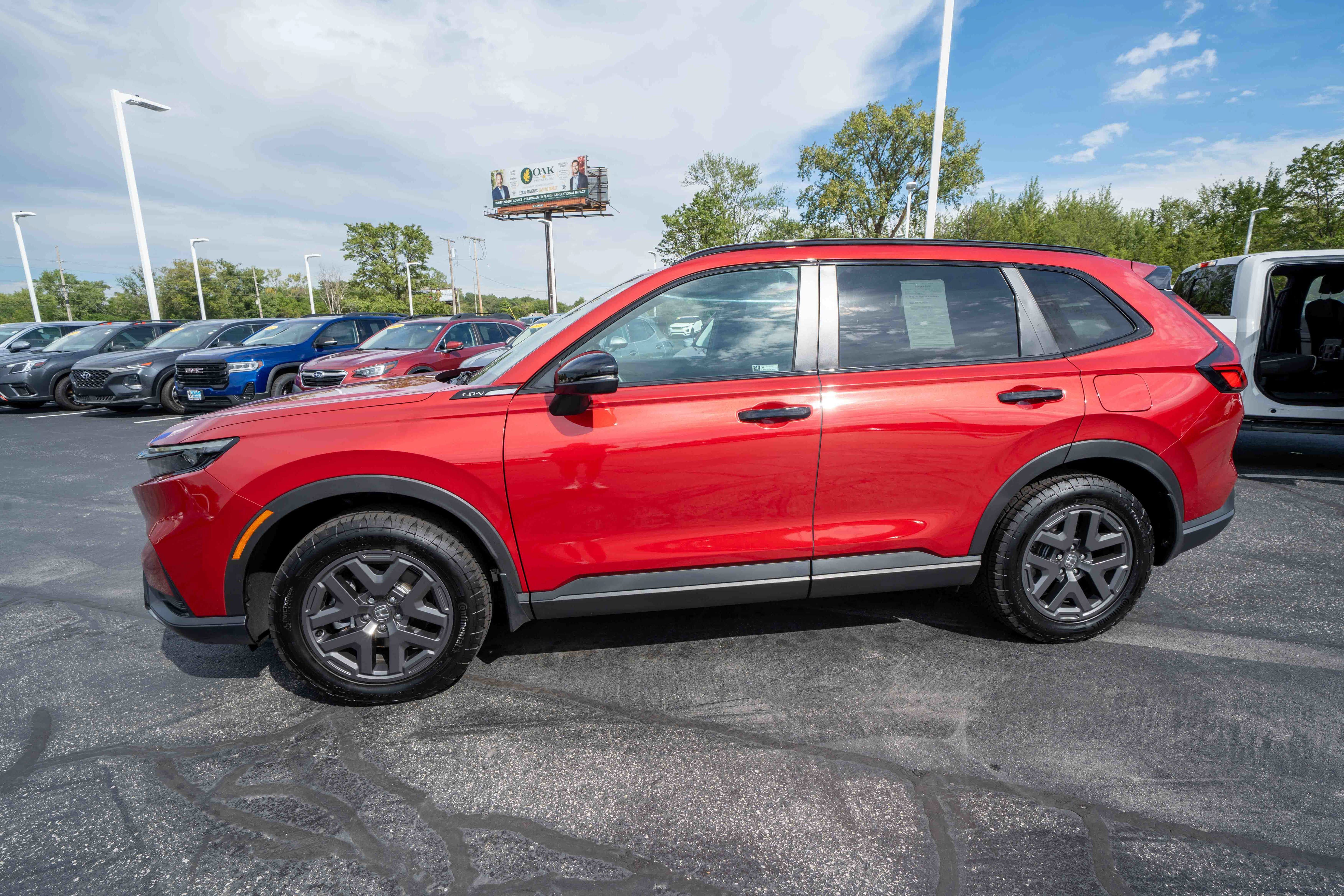 Used 2026 Honda CR-V TrailSport image 3