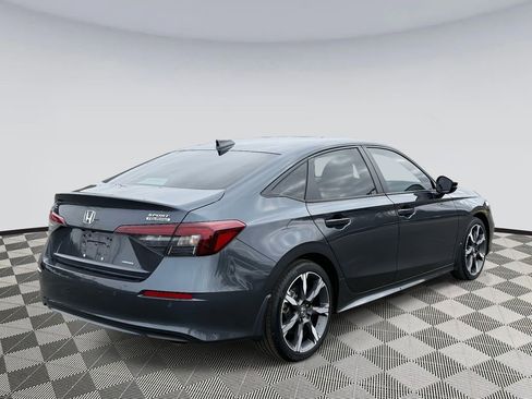 Used 2025 Honda Civic Sport image 2