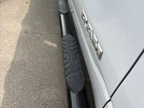 Used 2019 RAM 1500 Big Horn AWD/4WD image 5