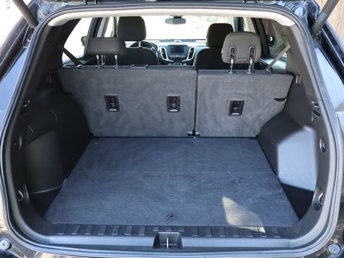 Used 2020 Chevrolet Equinox LT AWD/4WD image 14