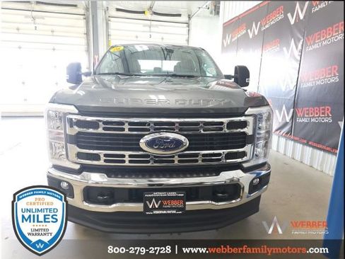 New 2026 Ford F250 XLT w/ Snow Plow/Camper Package image 2