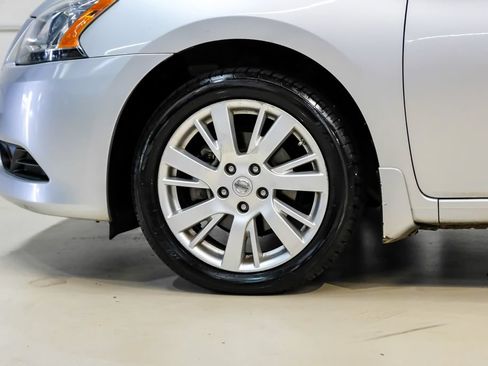 Used 2015 Nissan Sentra SL w/ SL Premium Package FWD image 47