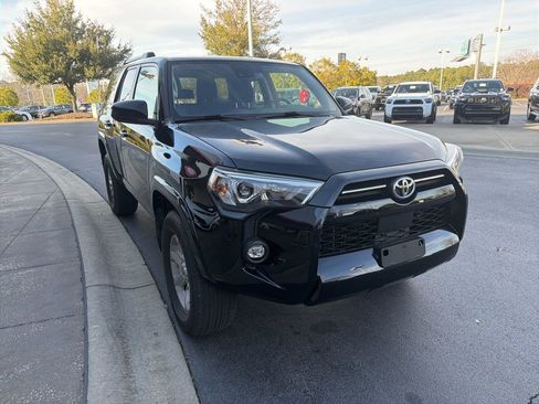 Used 2023 Toyota 4Runner SR5 image 2