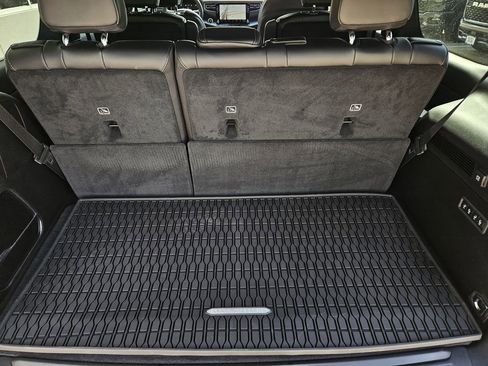 New 2026 Jeep Grand Wagoneer 4WD image 9