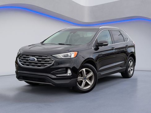 Used 2019 Ford Edge SEL w/ Equipment Group 201A FWD image 2