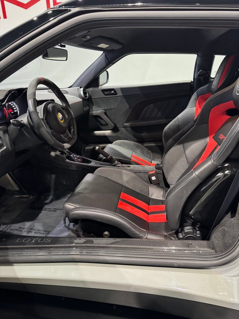 Used 2020 Lotus Evora RWD image 12