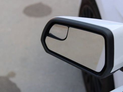 Used 2017 Ford Mustang GT w/ GT Performance Package image 19