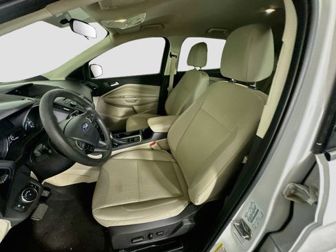 Used 2017 Ford Escape SE AWD/4WD image 13