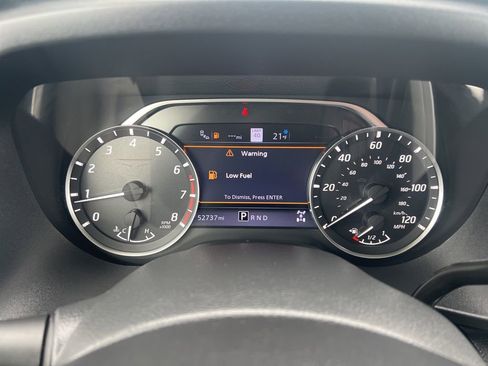 Certified 2021 Nissan Titan SV w/ SV Convenience Package image 61