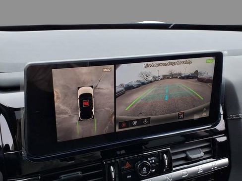 New 2026 Nissan Pathfinder Platinum image 27