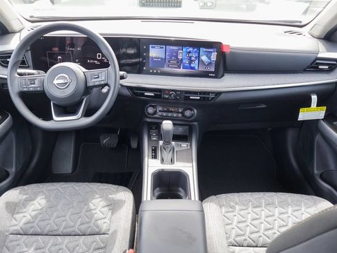 New 2026 Nissan Kicks SV AWD/4WD image 6