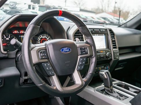 Used 2019 Ford F150 Raptor image 14