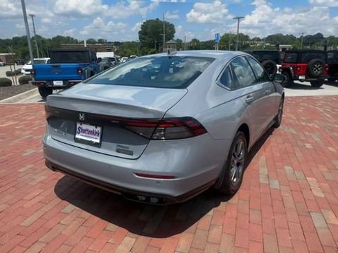 Certified 2024 Honda Accord EX-L image 2