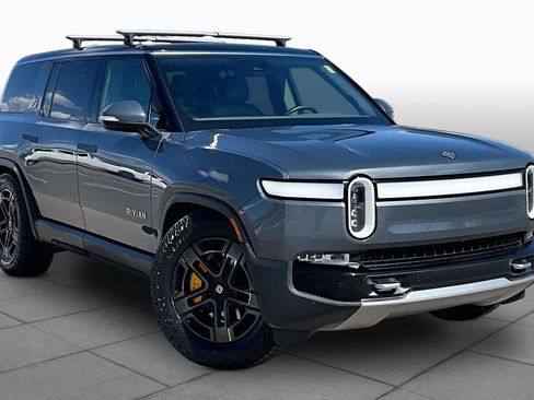 Used 2023 Rivian R1S Adventure AWD/4WD image 2