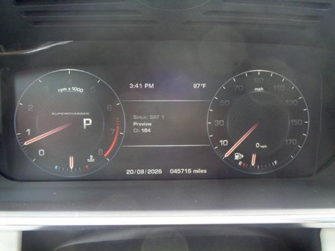 Used 2016 Land Rover Range Rover Supercharged AWD/4WD image 8