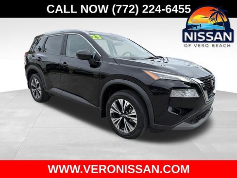 Used 2023 Nissan Rogue SV w/ SV Premium B Package image 1