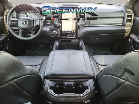 Used 2022 RAM 1500 Limited w/ Body Color Bumper Group AWD/4WD image 8