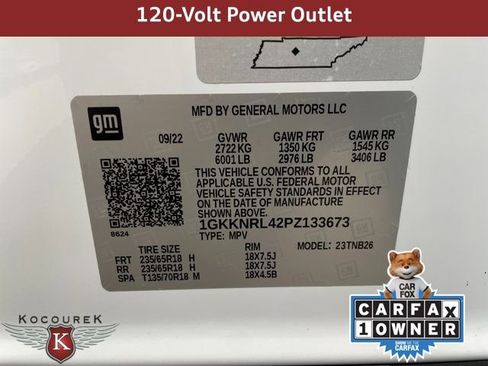 Used 2023 GMC Acadia SLE w/ Driver Convenience Package image 27