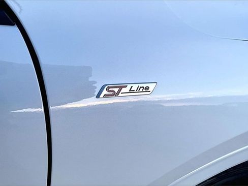 Used 2024 Ford Escape ST-Line Select w/ Tech Pack #2 image 14