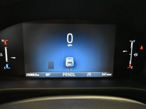 Used 2025 Ford Escape ST-Line Select w/ Tech Pack #1 AWD/4WD image 9