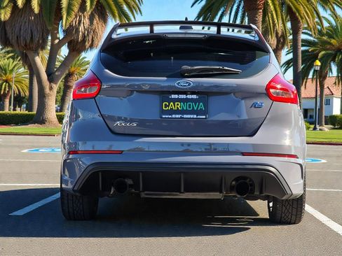 Used 2017 Ford Focus RS image 6