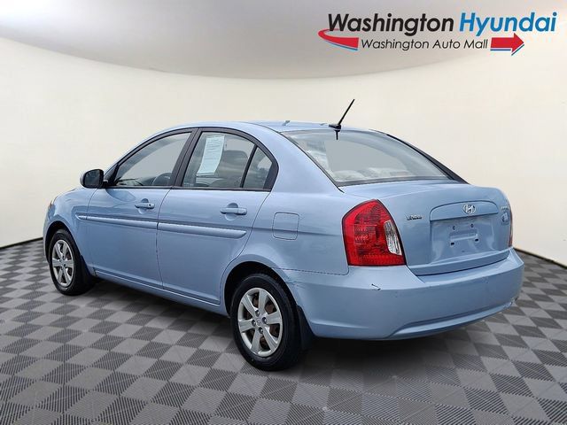 Used 2011 Hyundai Accent GLS FWD image 4