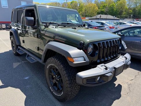 Used 2021 Jeep Wrangler Unlimited Sport AWD/4WD image 2