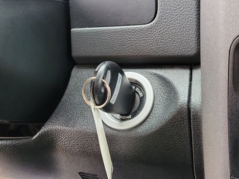 Used 2018 RAM 1500 Express image 28