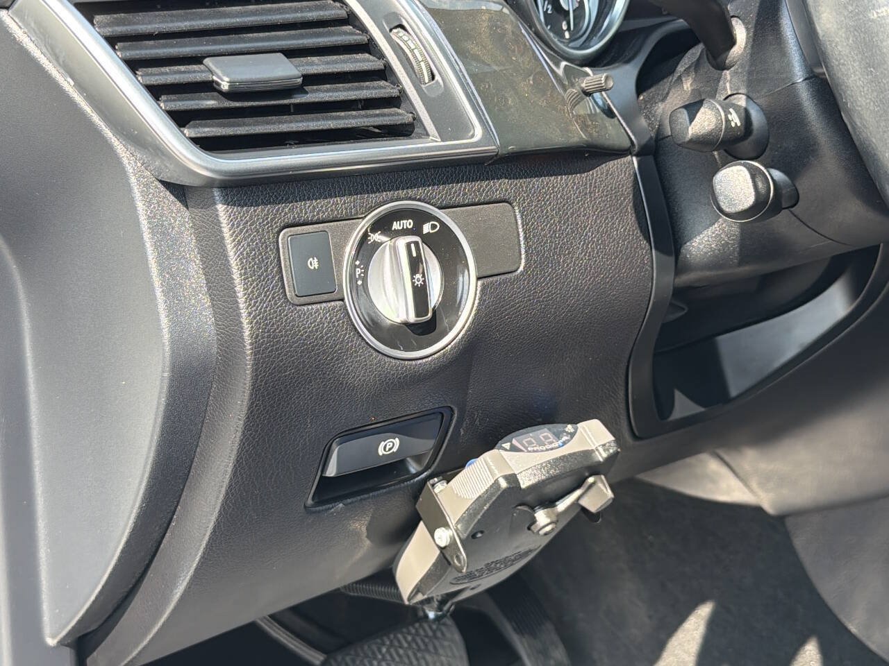 Used 2016 Mercedes-Benz GL 450 4MATIC image 38
