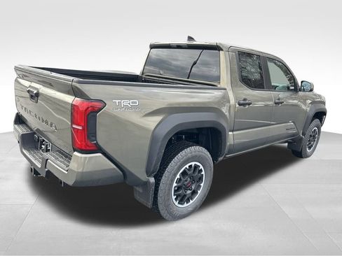 New 2026 Toyota Tacoma TRD Off-Road image 5