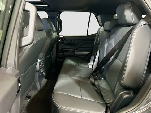 New 2026 Toyota 4Runner TRD Off-Road Premium w/ Tow Technology Package AWD/4WD image 23