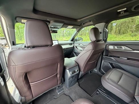 New 2026 Ford Explorer Platinum RWD image 14