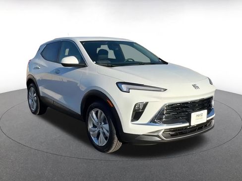 Used 2025 Buick Encore GX Preferred image 3