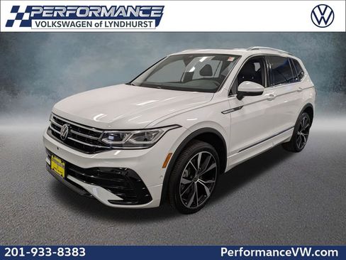 Used 2022 Volkswagen Tiguan SEL R-Line image 1