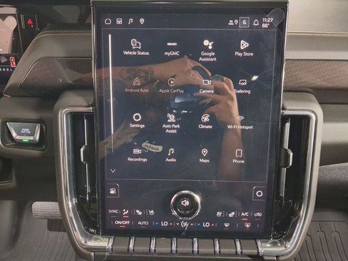 New 2026 GMC Yukon XL Elevation w/ Elevation Premium Package image 21