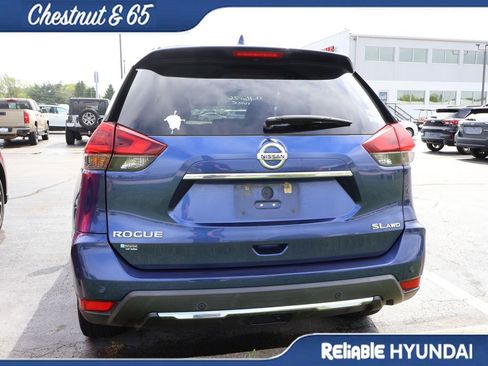 Used 2020 Nissan Rogue SL image 15