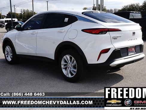 New 2026 Buick Envista Preferred image 5