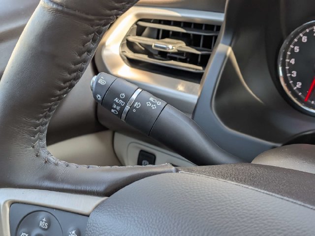 Used 2017 GMC Acadia Denali w/ Technology Package FWD image 26