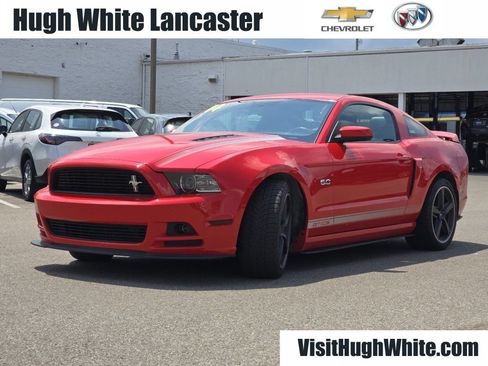 Used 2014 Ford Mustang GT Premium w/ Equipment Group 402A RWD image 13