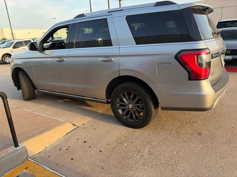 Used 2021 Ford Expedition Limited RWD image 13