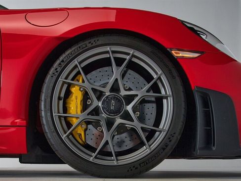 Used 2023 Porsche 718 Cayman GT4 RS image 17