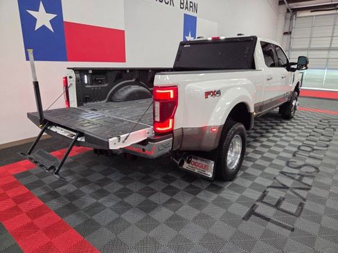 Used 2022 Ford F350 King Ranch w/ King Ranch Ultimate Package image 31
