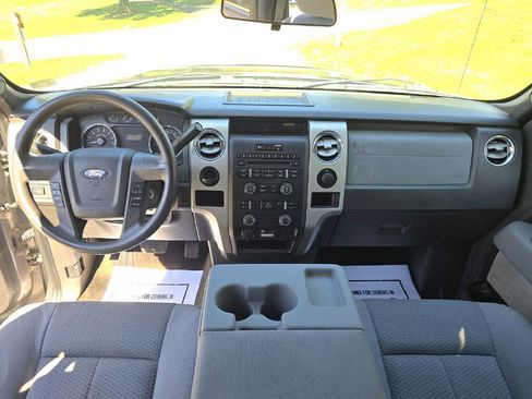 Used 2014 Ford F150 XLT image 17