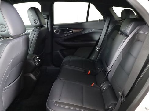 Used 2024 Chevrolet Blazer EV LT AWD/4WD image 14
