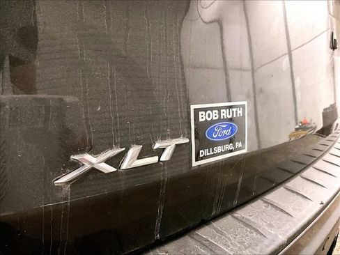Used 2020 Ford Explorer XLT w/ Equipment Group 202A AWD/4WD image 13