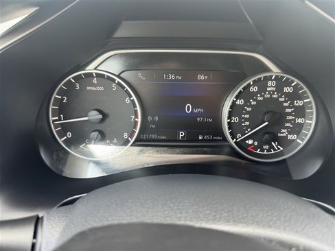 Used 2019 Nissan Murano SV AWD/4WD image 14