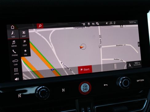 New 2026 Porsche Macan image 19